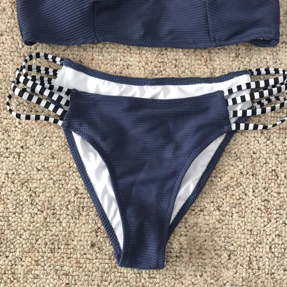 Cupshe Bikini - Picture 2 of 6